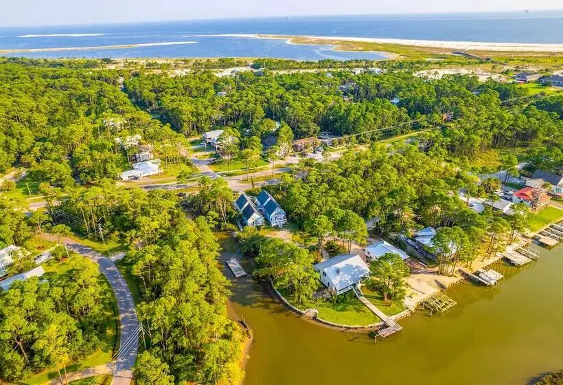 Creekfront Dauphin Island Cottage: Walk To Gulf!