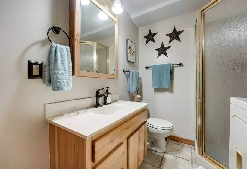 Delton Oasis Retreat W/ Lake Views & Deck!