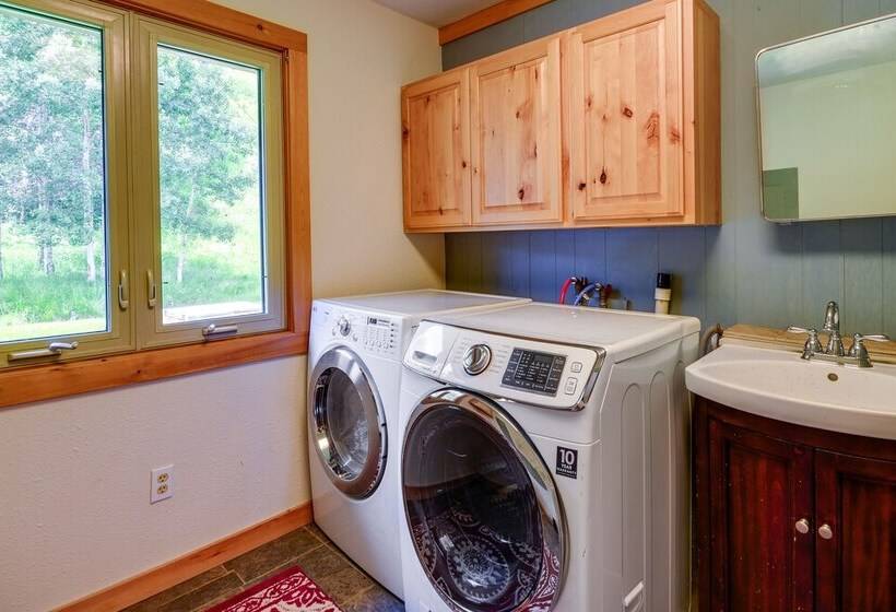 Dog Friendly Red Lodge Home W/ On Site Pond!