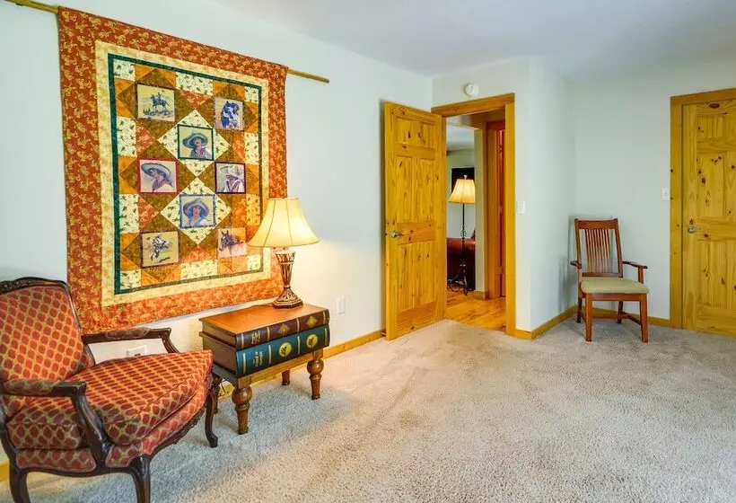 Dog Friendly Red Lodge Home W/ On Site Pond!