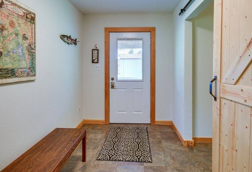 Dog Friendly Red Lodge Home W/ On Site Pond!