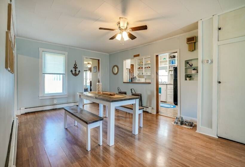 Downtown Russells Point Cottage Near Indian Lake!