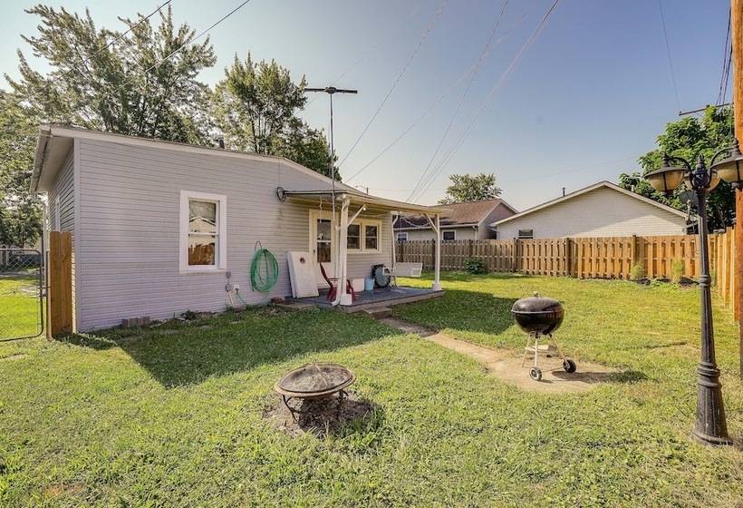 Downtown Russells Point Cottage Near Indian Lake!