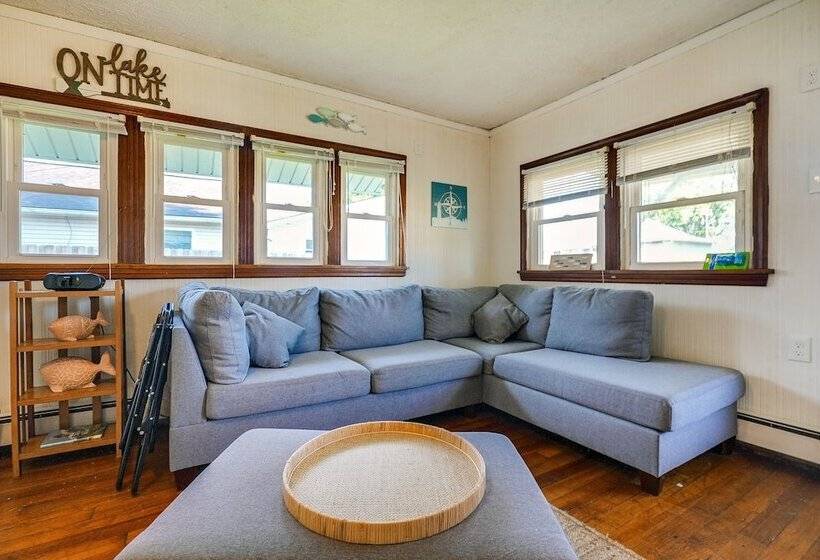 Downtown Russells Point Cottage Near Indian Lake!