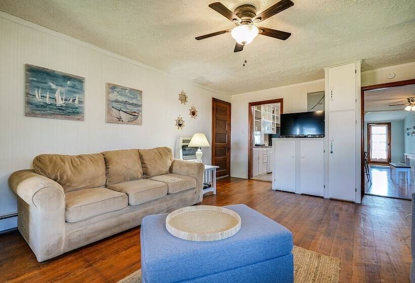 Downtown Russells Point Cottage Near Indian Lake!