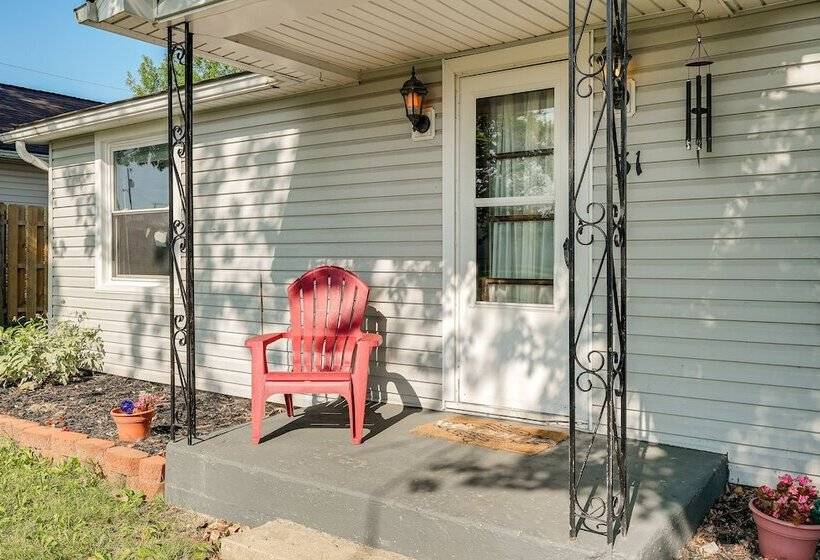 Downtown Russells Point Cottage Near Indian Lake!