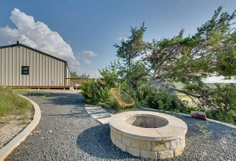 Getaway W/ Fire Pit ~ 5 Mi To Pedernales River!