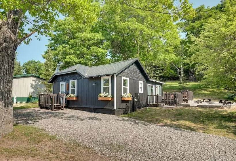 Eagle River Retreat Near Dam Lake W/ Boat Dock!