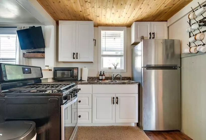 Eagle River Retreat Near Dam Lake W/ Boat Dock!