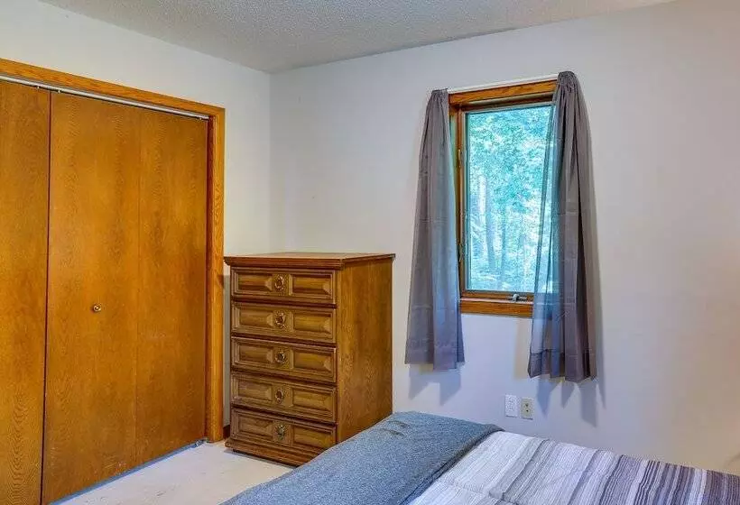 Faribault Home W/ Deck Near Cedar Lake Boat Ramp!