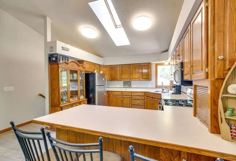 Faribault Home W/ Deck Near Cedar Lake Boat Ramp!