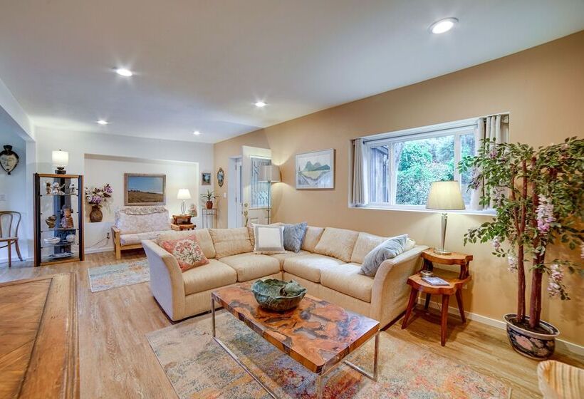 Fort Bragg  Secret Garden  Cabin W/ Hot Tub, Views