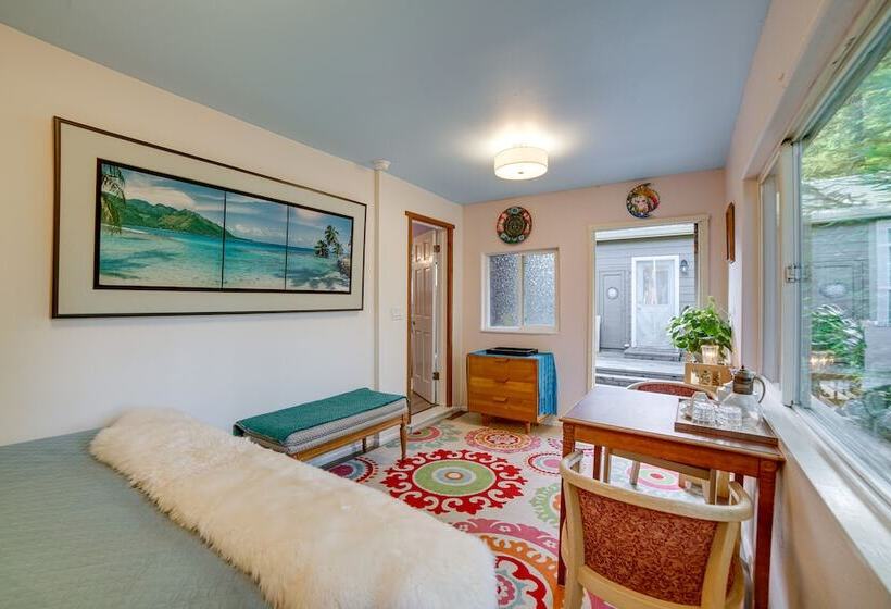 Fort Bragg  Secret Garden  Cabin W/ Hot Tub, Views