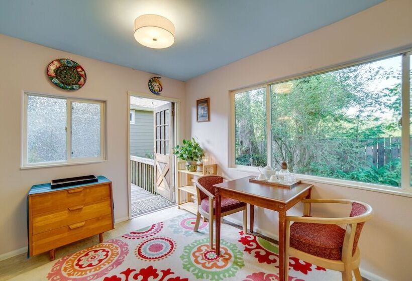 Fort Bragg  Secret Garden  Cabin W/ Hot Tub, Views