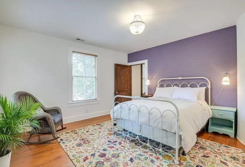 Historic & Charming Pittsboro Home W/ Fireplaces