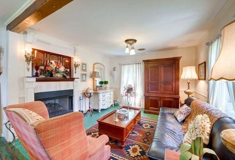 Historic Fort Smith Cottage < 1 Mi To Downtown!