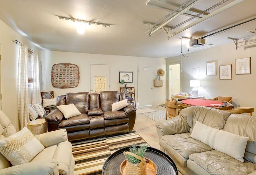 Lake Hamilton Home: 5 Mi To Hot Springs!