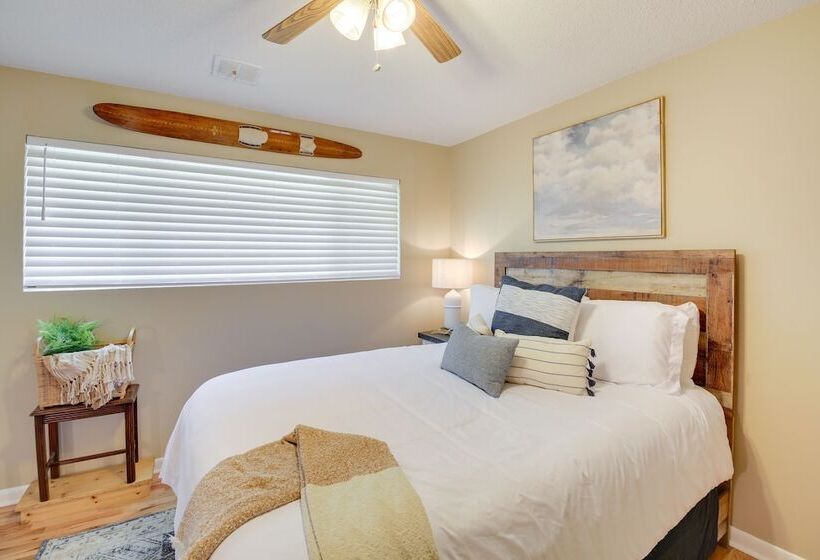 Lake Hamilton Home: 5 Mi To Hot Springs!