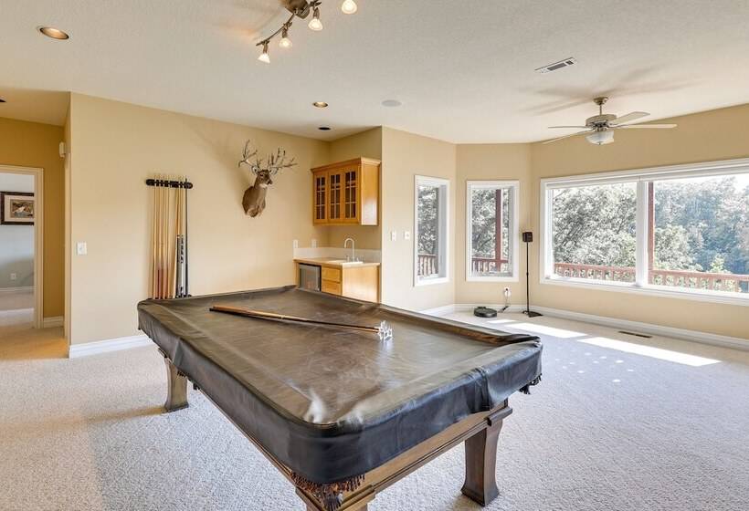 Lakefront Bella Vista Home W/ Game Room & Dock!