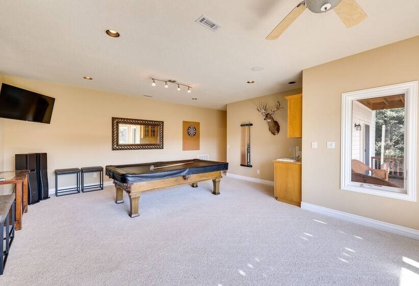 Lakefront Bella Vista Home W/ Game Room & Dock!