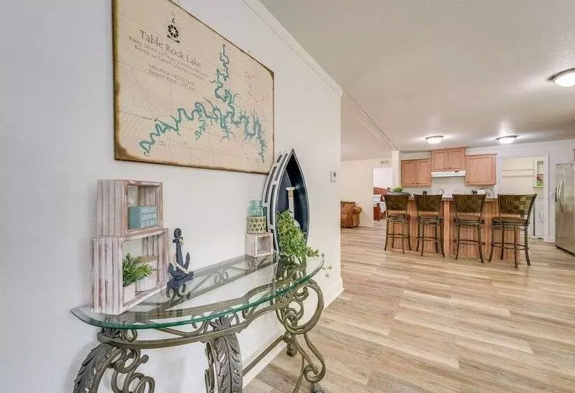 Fire Pit & Stunning Lake Views: Shell Knob Home!