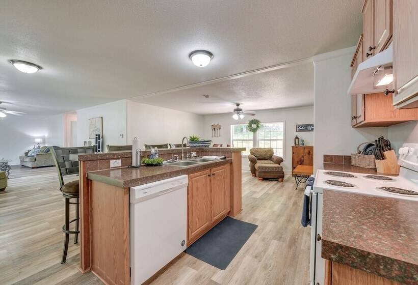 Fire Pit & Stunning Lake Views: Shell Knob Home!