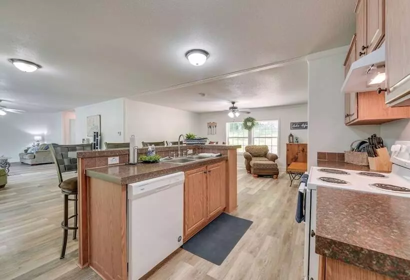 Fire Pit & Stunning Lake Views: Shell Knob Home!