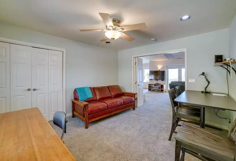 Lakeport Home W/ Stunning Lake & Mountain Views