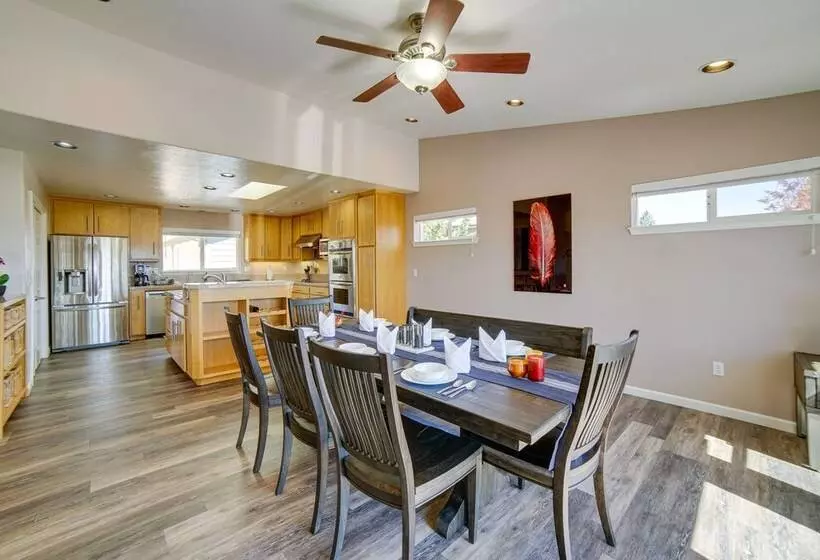 Lakeport Home W/ Stunning Lake & Mountain Views