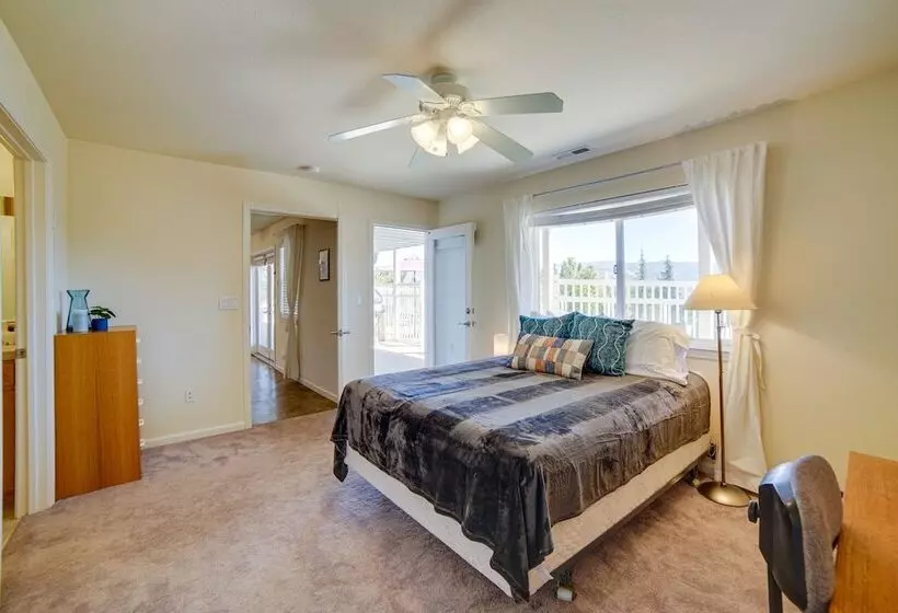 Lakeport Home W/ Stunning Lake & Mountain Views