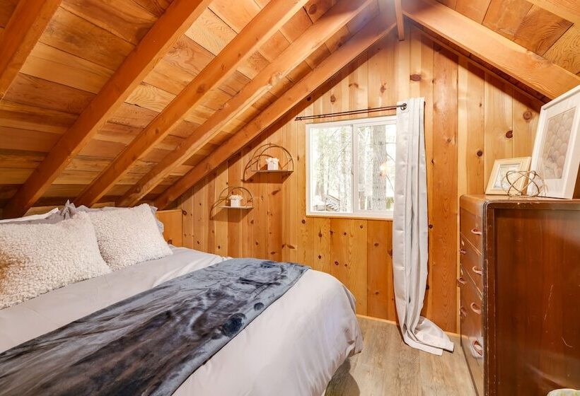 15 Mi To Ski Resort: Cozy Cabin Near Long Barn!