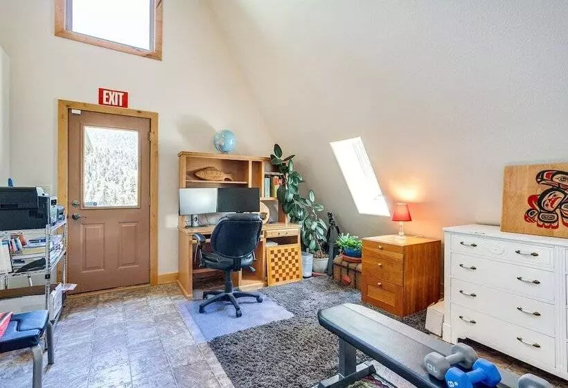 Mountain Retreat In Drake W/ Fireplace & Views!