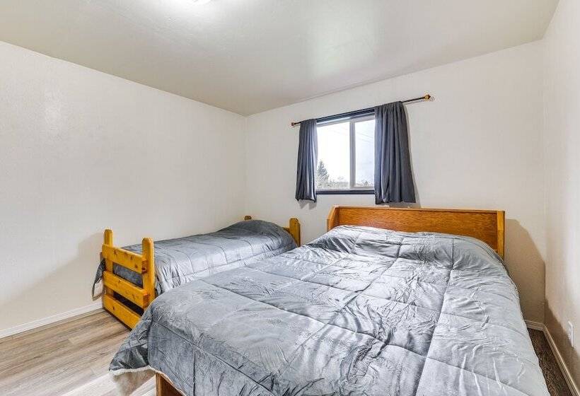 Olympic Peninsula Vacation Rental: 1 Mi To Water