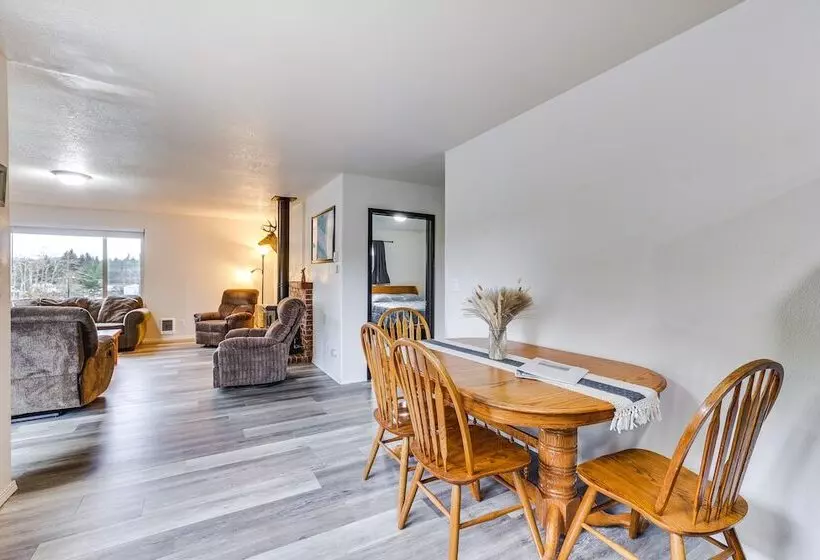 Olympic Peninsula Vacation Rental: 1 Mi To Water