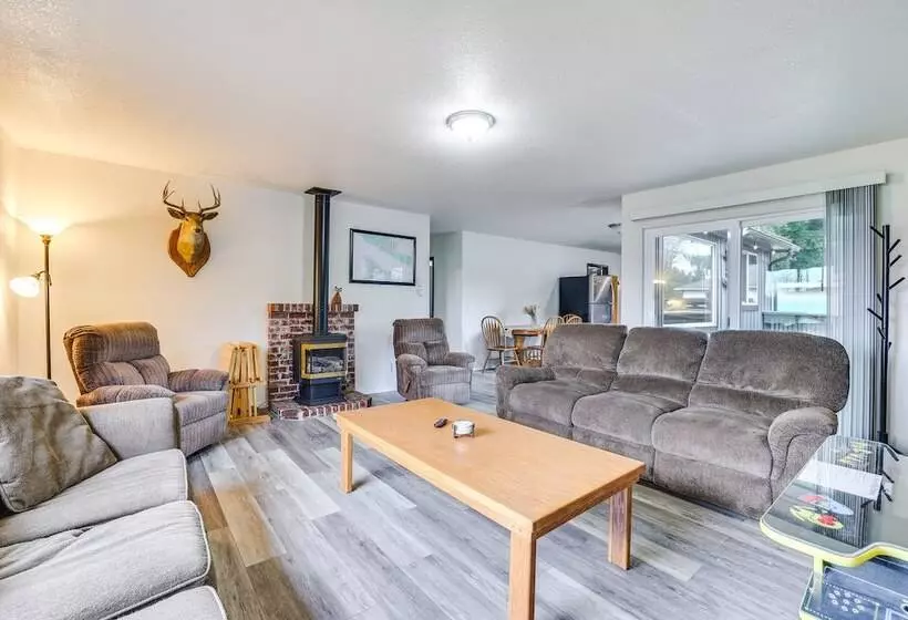 Olympic Peninsula Vacation Rental: 1 Mi To Water