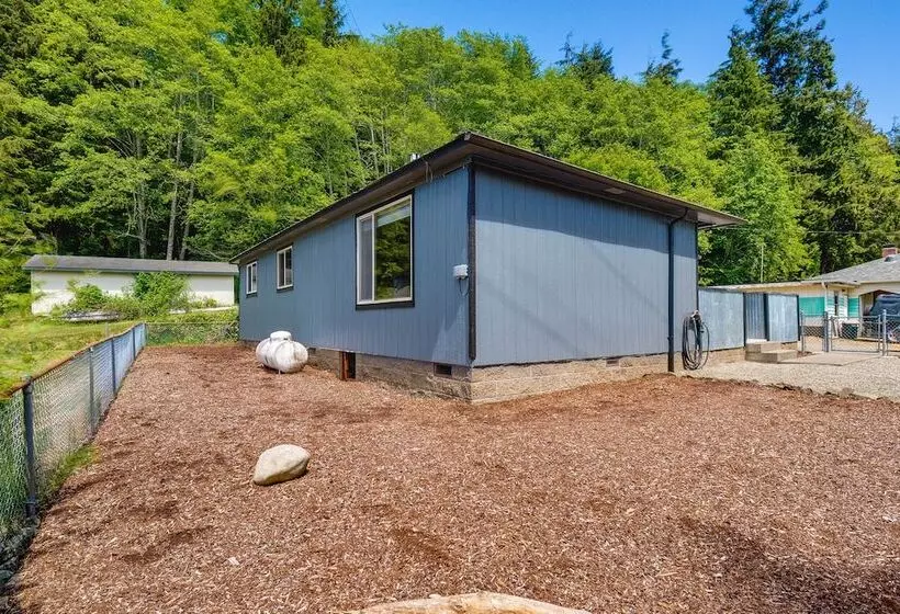 Olympic Peninsula Vacation Rental: 1 Mi To Water