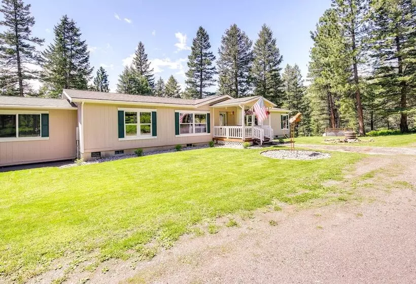 Peaceful Hideaway ~ 16 Mi To Downtown Missoula!