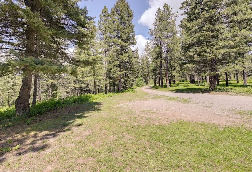 Peaceful Hideaway ~ 16 Mi To Downtown Missoula!