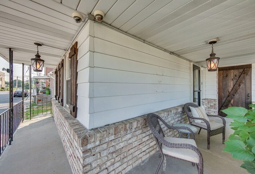 Pet Friendly Bernville Home W/ Fenced Backyard!