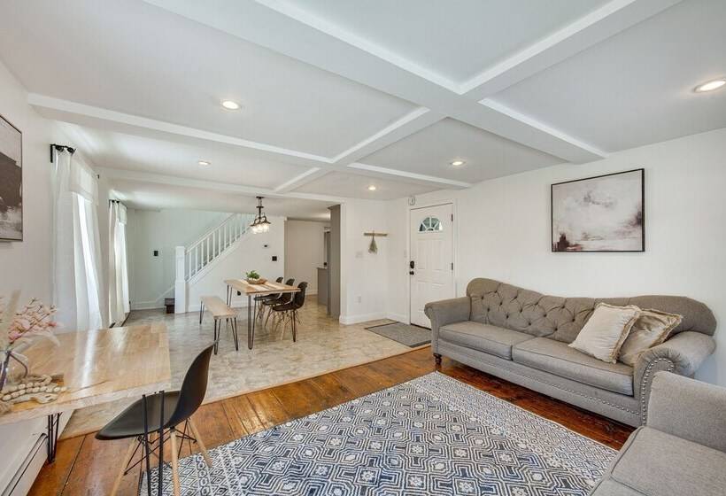 Pet Friendly Bernville Home W/ Fenced Backyard!