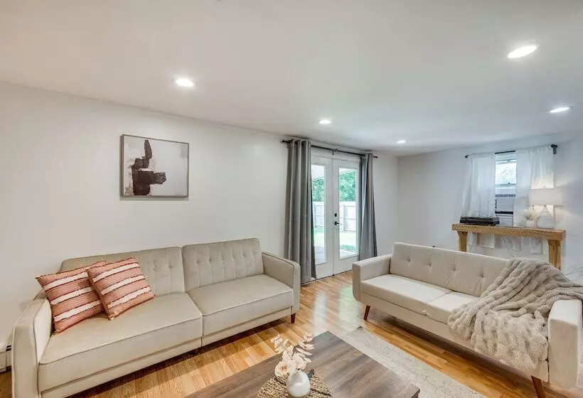 Pet Friendly Bernville Home W/ Fenced Backyard!