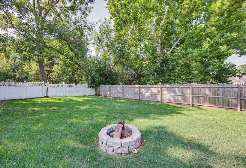 Pet Friendly Bernville Home W/ Fenced Backyard!