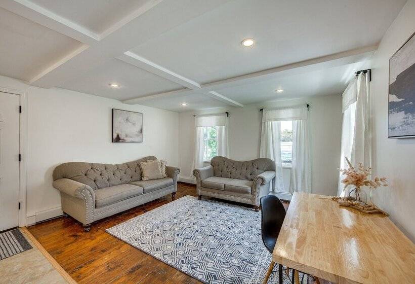 Pet Friendly Bernville Home W/ Fenced Backyard!