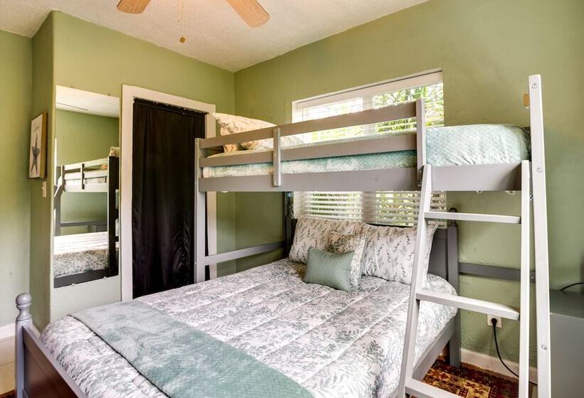 Fire Pit & Grill At Pet Friendly Port Isabel Home!