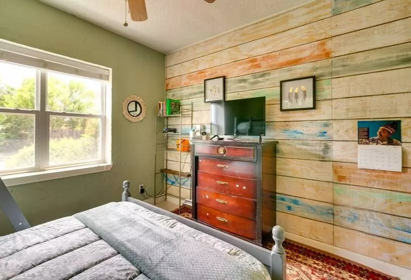 Fire Pit & Grill At Pet Friendly Port Isabel Home!