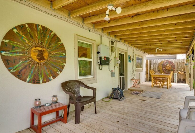 Fire Pit & Grill At Pet Friendly Port Isabel Home!