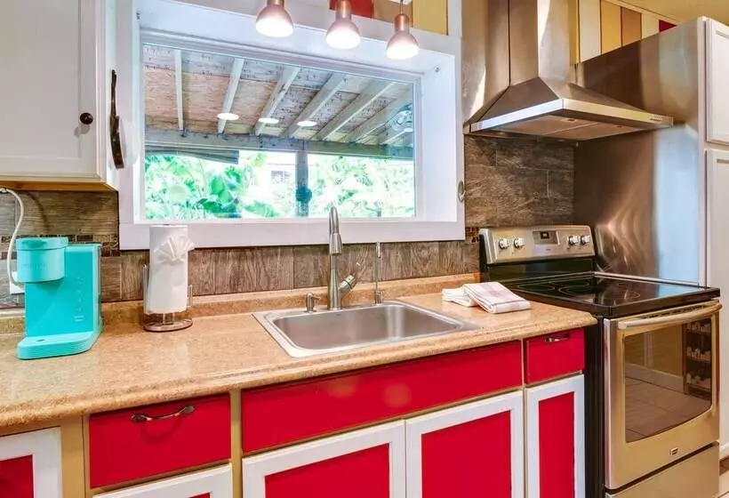 Fire Pit & Grill At Pet Friendly Port Isabel Home!