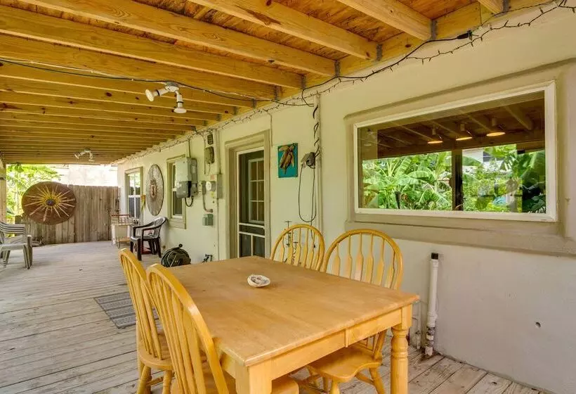 Fire Pit & Grill At Pet Friendly Port Isabel Home!