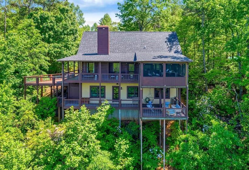 Relaxing Salem House With Boat Slip & Mtn Views!