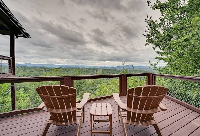 Relaxing Salem House With Boat Slip & Mtn Views!